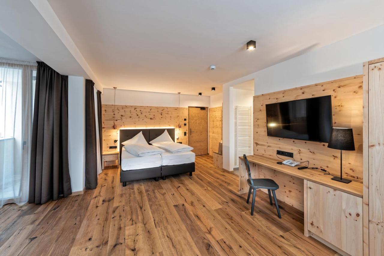 Hotel Zum Mohren Resia Ngoại thất bức ảnh